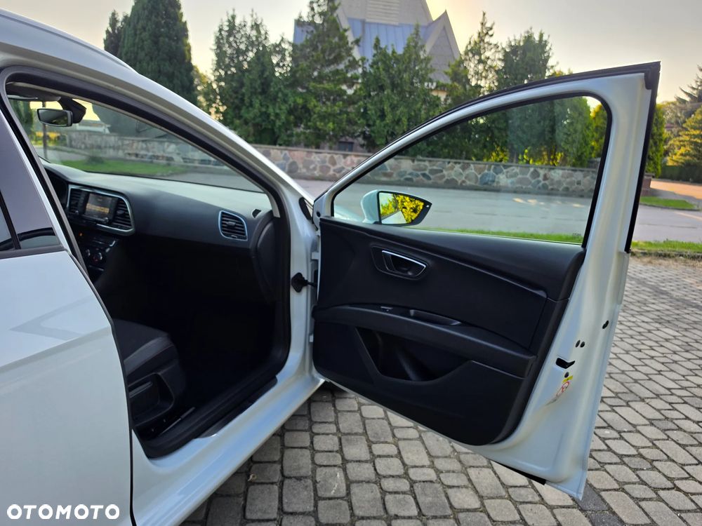 Seat Leon 2.0 TDI DPF Start&Stop DSG FR - 37