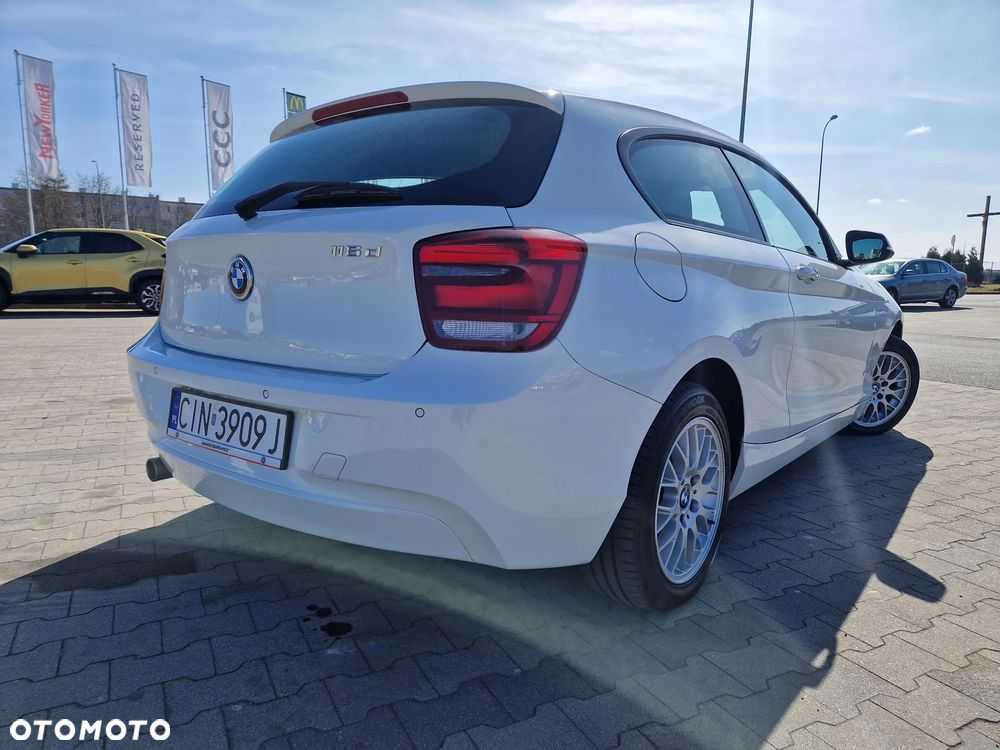 BMW Seria 1 116d - 5