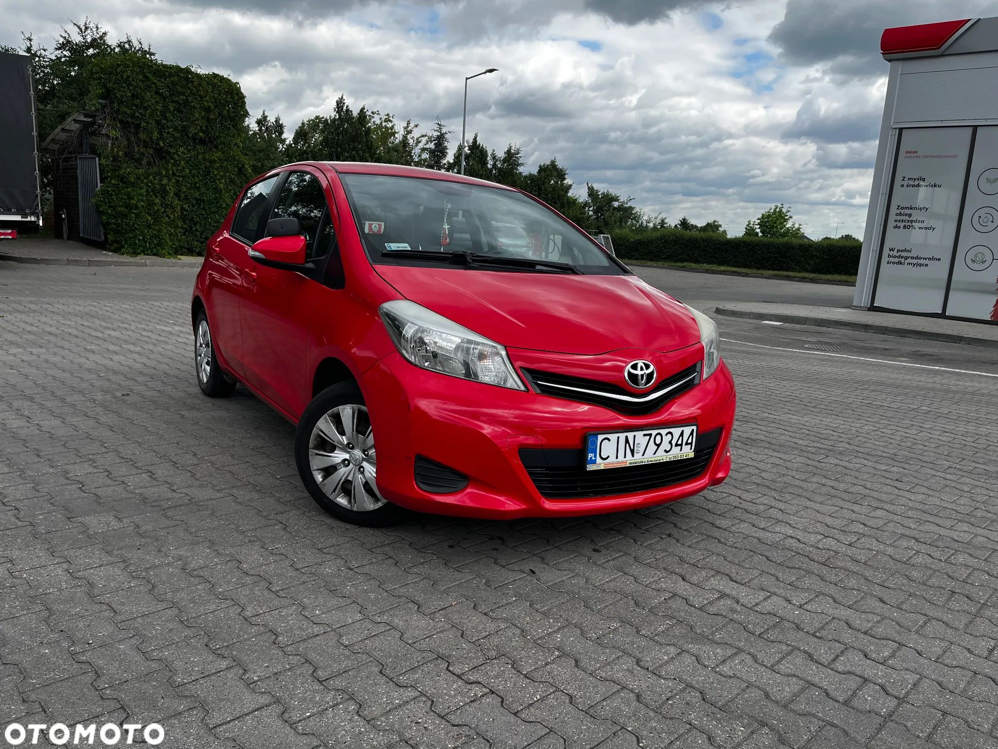 Toyota Yaris 1.0 Active - 1