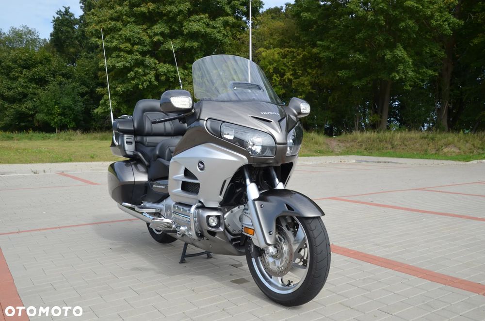 Honda GL - 3