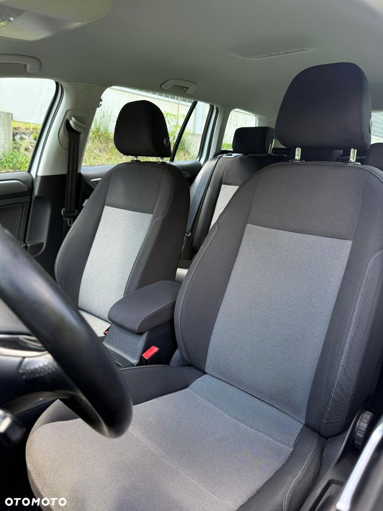 Volkswagen Golf 1.6 TDI BlueMotion Technology Lounge - 11
