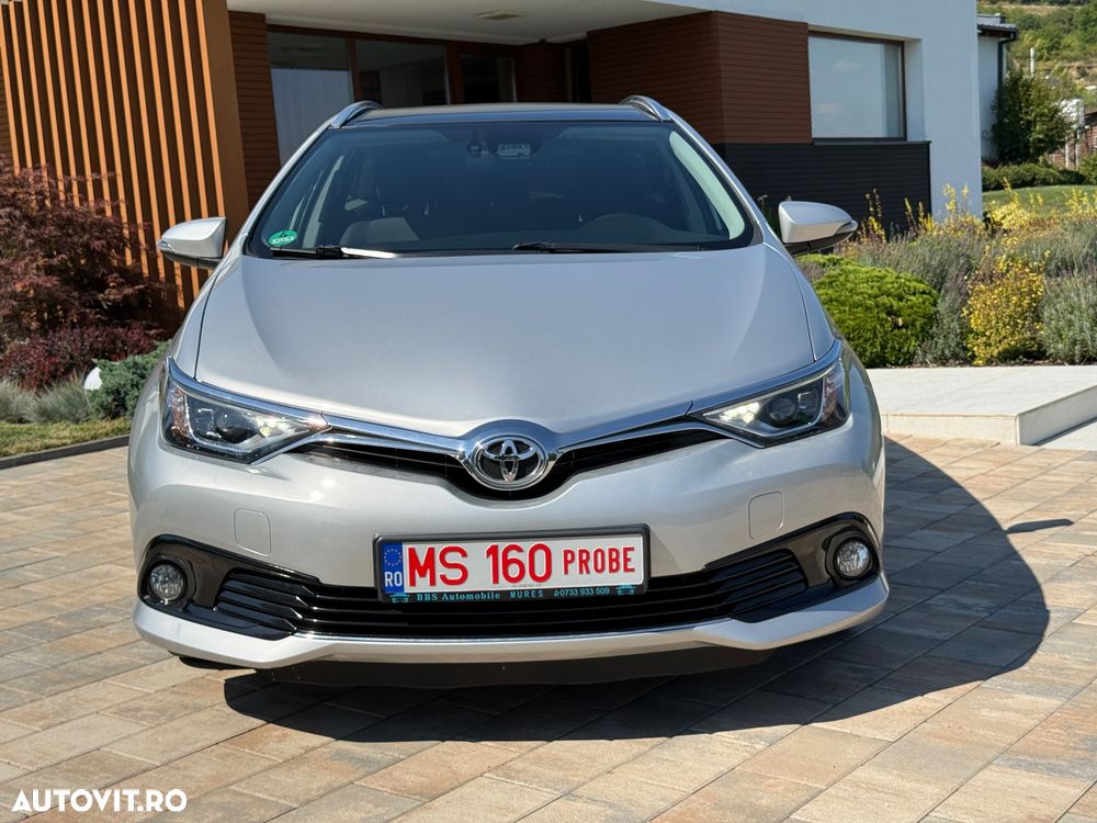 Toyota Auris 1.6 D-4D Edition S+ - 10