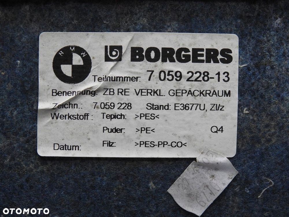 BOCZEK TAPICERKA BAGAŻNIKA PRAWY TYŁ BMW 3 E90 - 9