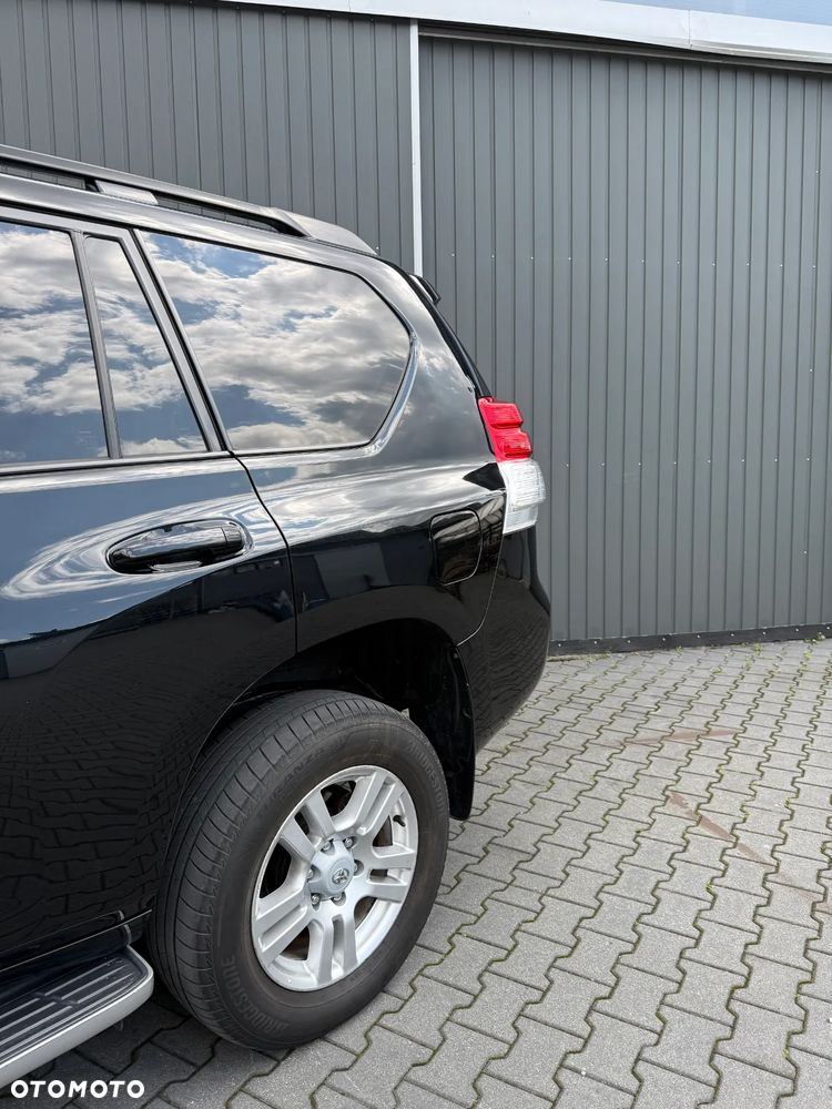 Toyota Land Cruiser LC 3.0 D-4D Prestige - 16