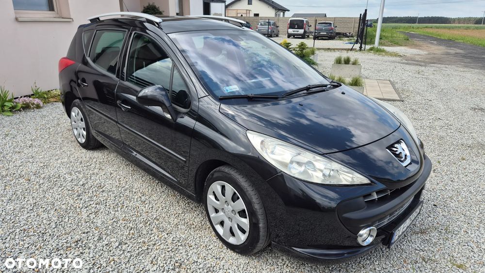 Peugeot 207 - 3