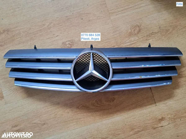 Grila radiator superioara fata originala Mercedes W215 CL500 CL55 CL600