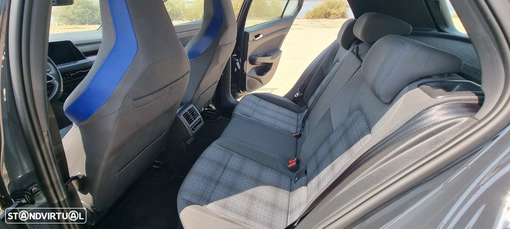 VW Golf 1.4 eHybrid OPF DSG GTE - 11