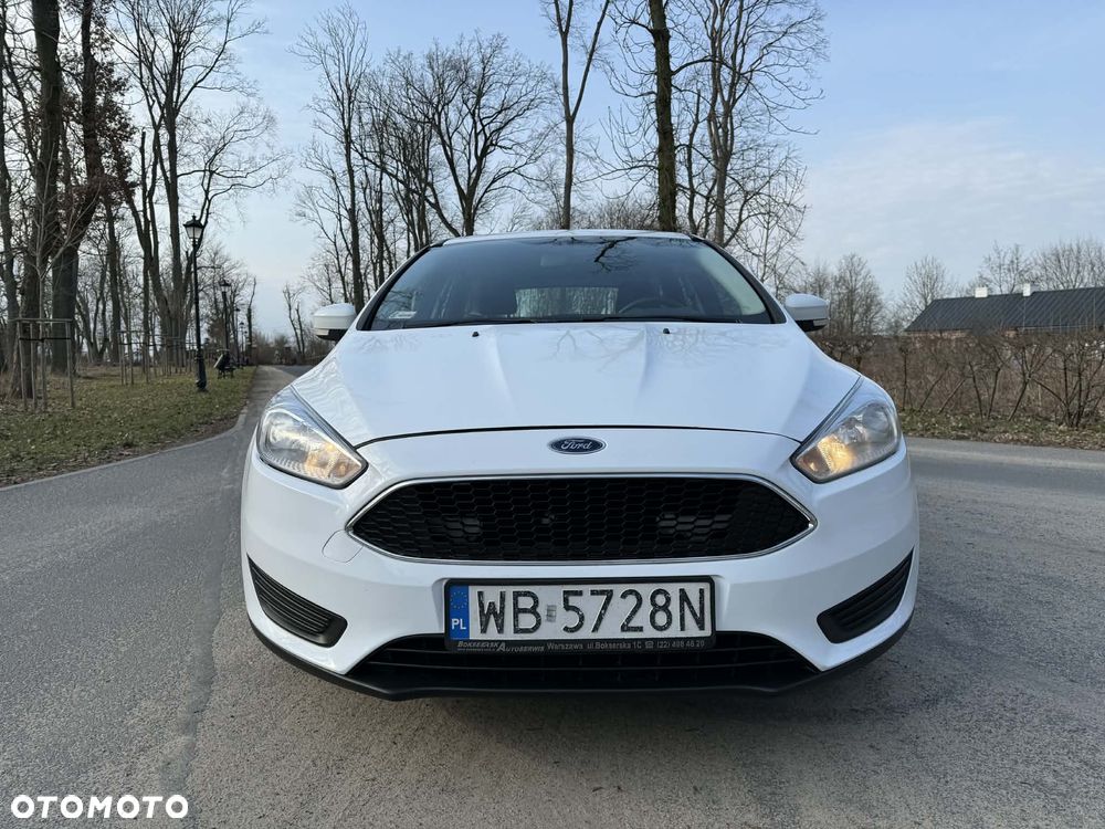 Ford Focus 1.5 TDCi SYNC Edition - 10