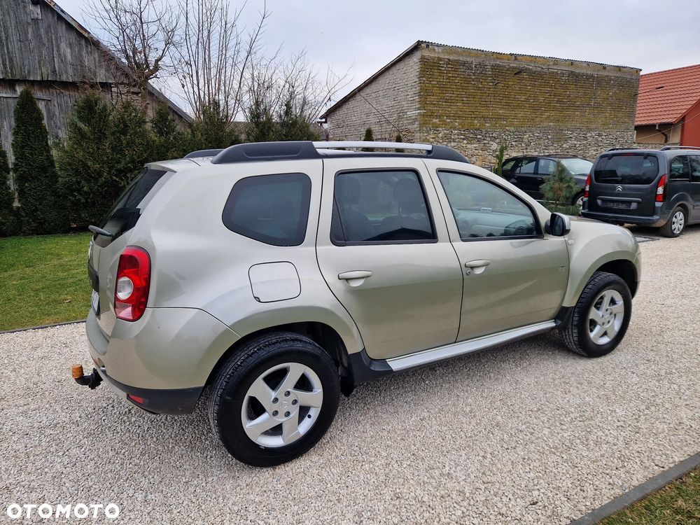 Dacia Duster 1.6 16V 4x2 Laureate - 18