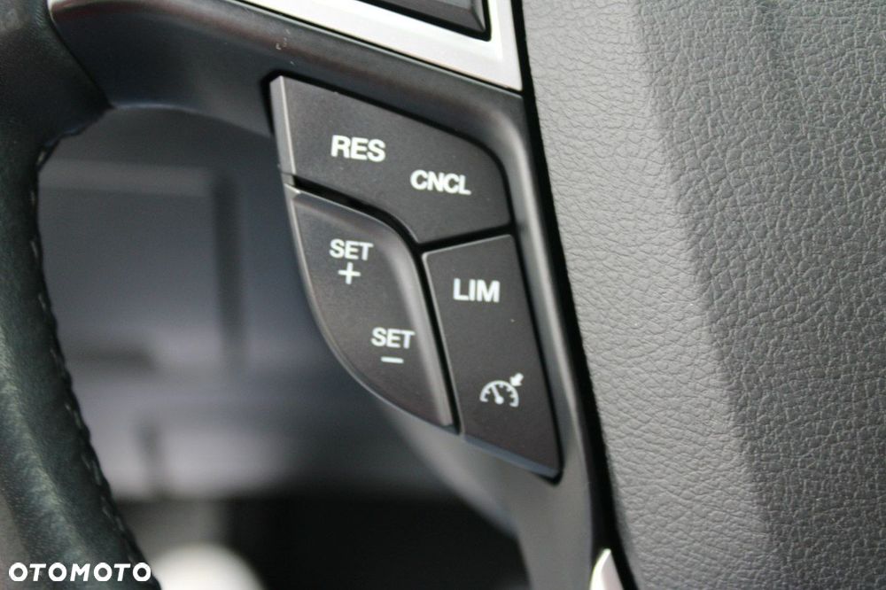 Ford S-Max - 24