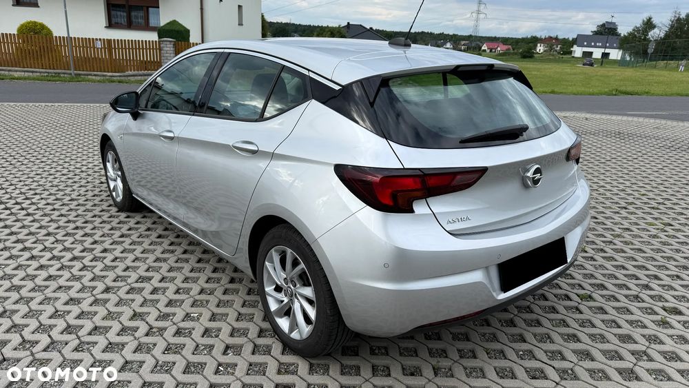 Opel Astra 1.2 T Business Elegance S&S - 5