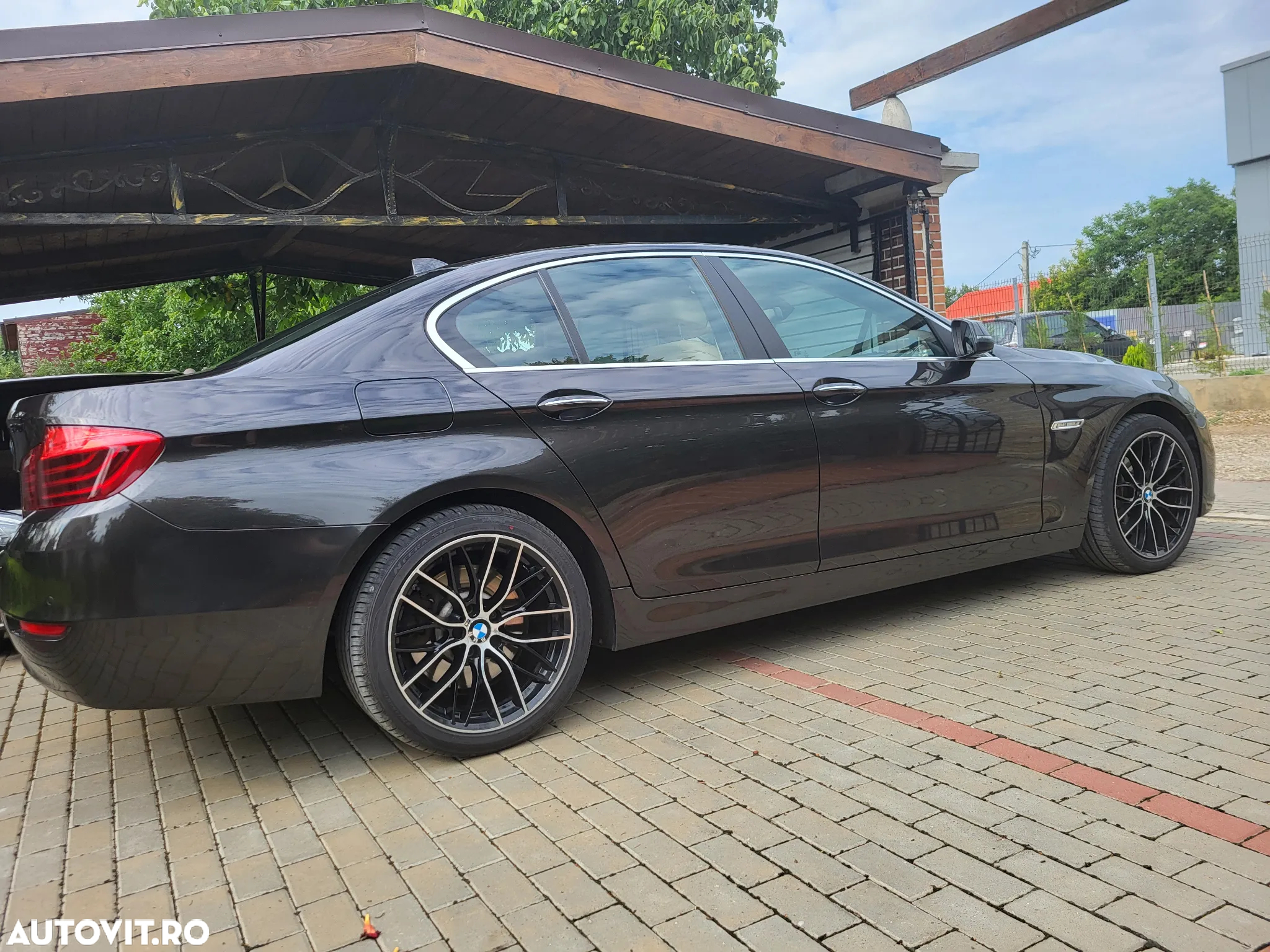 BMW Seria 5 530d AT - 4