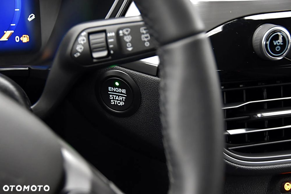 Ford Kuga 2.5 FHEV FWD Titanium - 32