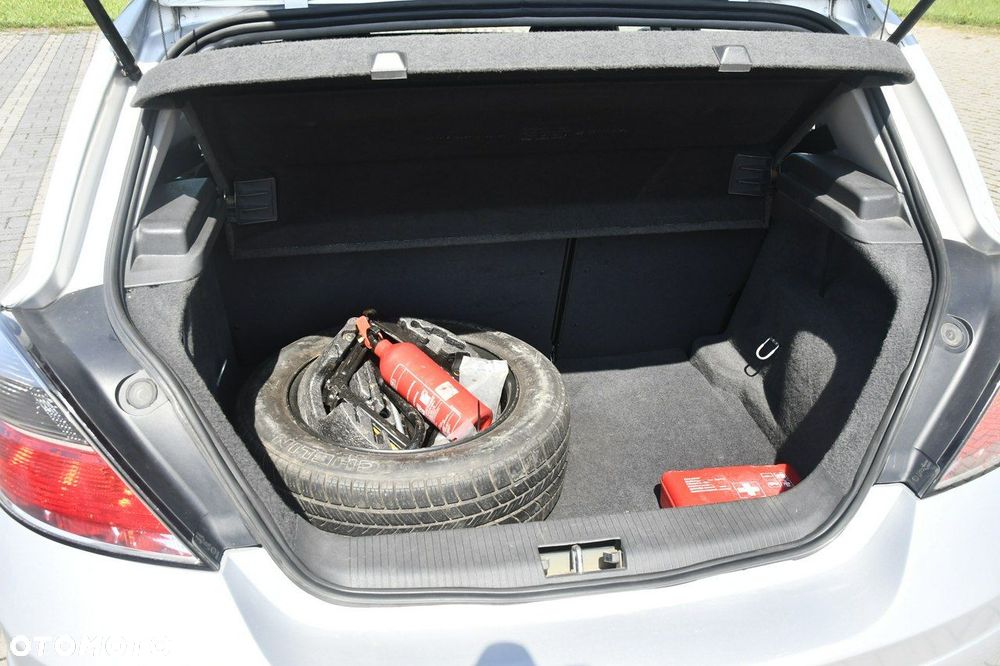 Opel Astra - 20