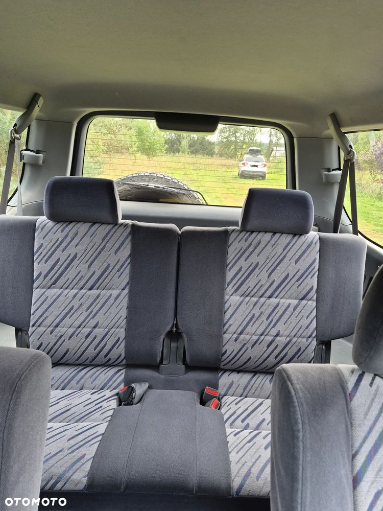 Toyota Land Cruiser KJ90 3.0 TD - 11