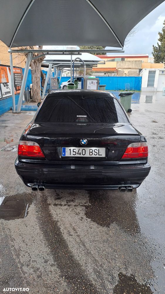 BMW Seria 7 - 6