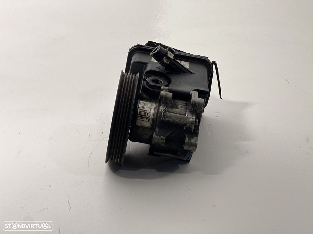 Bomba direcção assistida LAND ROVER RANGE ROVER III (L322) 3.0 D REF. 6758565 MO... - 1