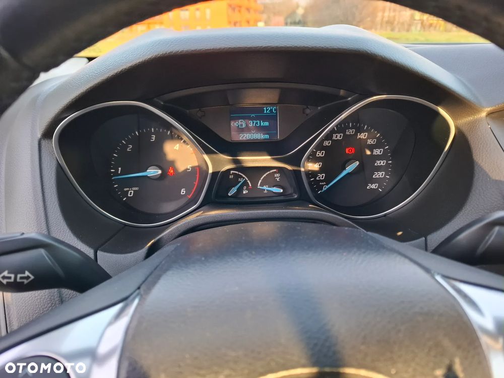 Ford Focus 1.6 TDCi DPF Ambiente - 13