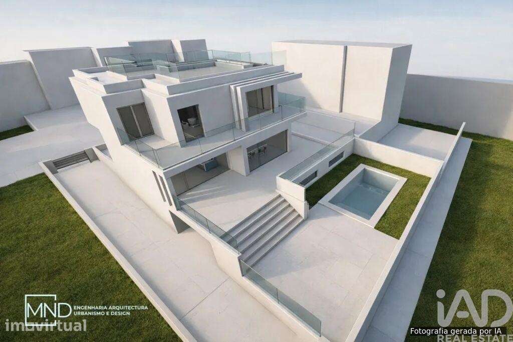 Casa / Villa T4 em Atouguia da Baleia de 255,00 m2 - Grande imagem: 2/4