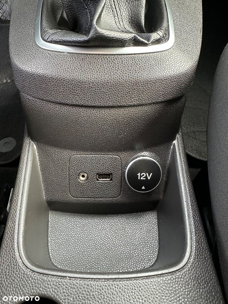 Ford Fiesta 1.0 EcoBoost STart-Stop Titanium - 15