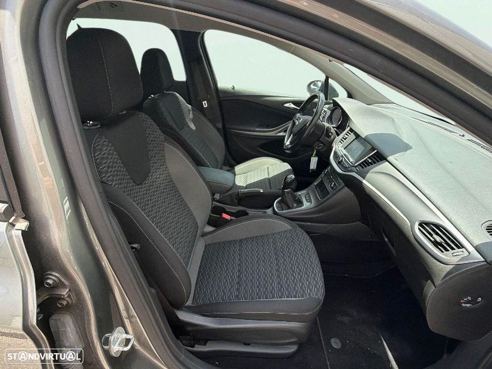 Opel Astra Sports Tourer 1.5 D Business Edition S/S - 13