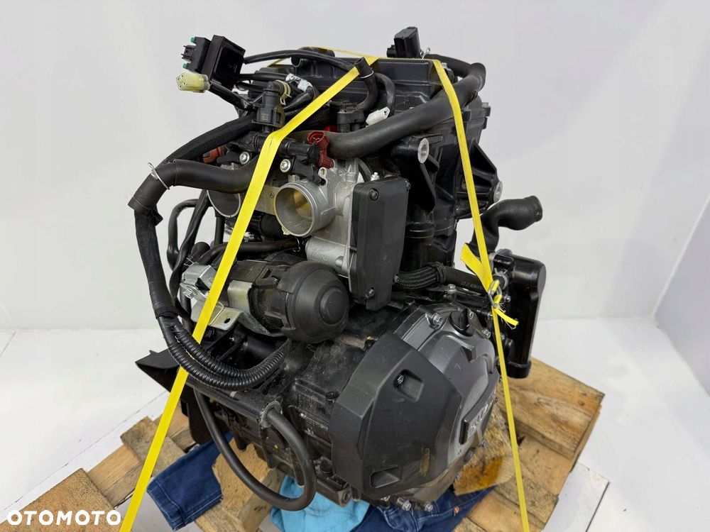 SILNIK KOMPLETNY Suzuki GSX-8S GSX 8S 776ccm 83KM Motor Engine 2024 FRA1 - 4