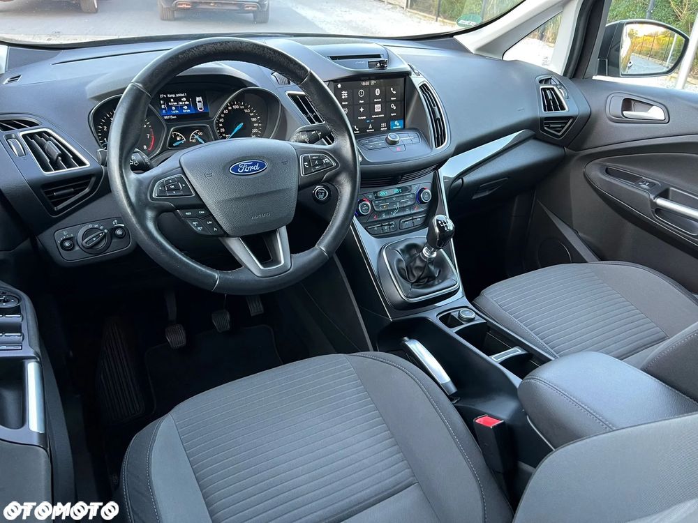 Ford Grand C-MAX 1.5 EcoBoost Start-Stopp-System Titanium - 20