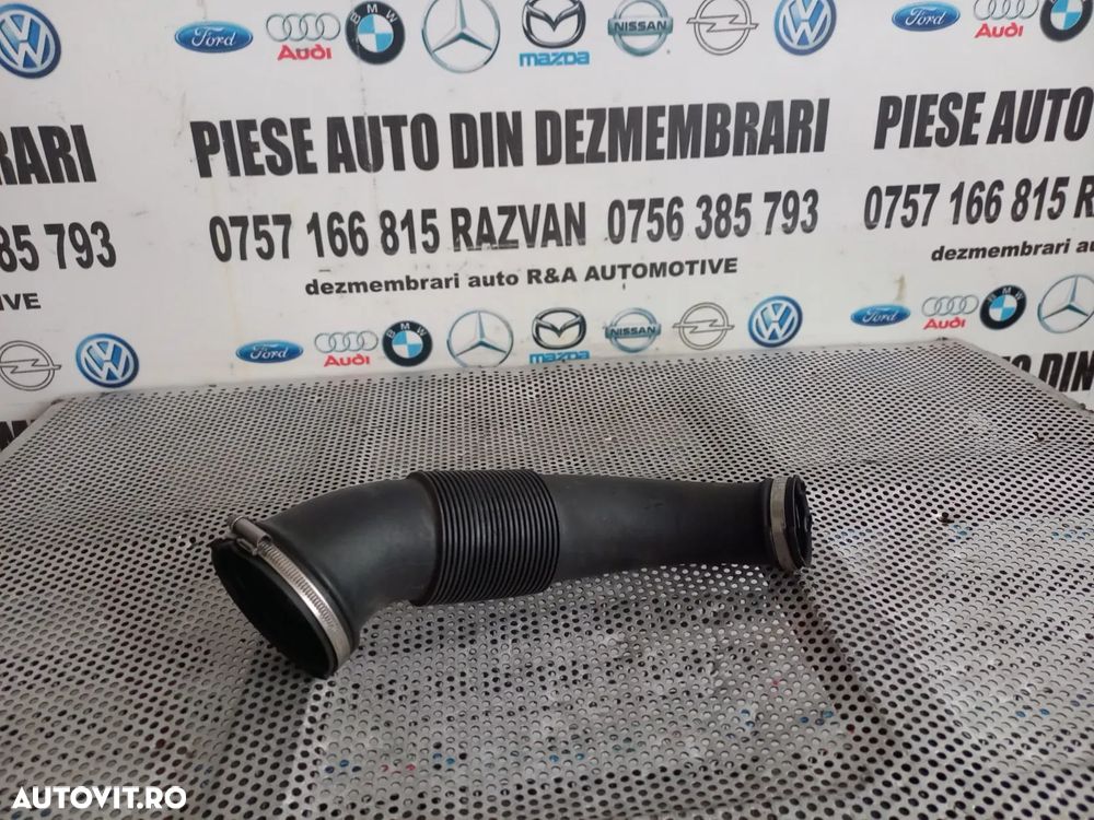 Furtun Tubulatura Admisie Aer Audi A8 4H D4 3.0 Tdi An 2010-2011-2012-2013-2014-2015-2016-2017 Cod - 4