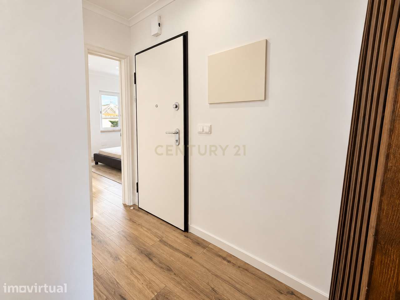 Apartamento T2 Remodelado para Arrendamento em Queluz - Grande imagem: 4/28