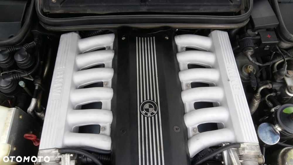 BMW Seria 8 850 Ci - 4