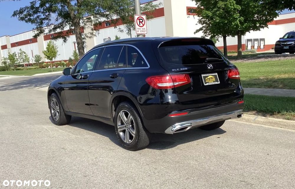 Mercedes-Benz GLC 300 4-Matic - 8