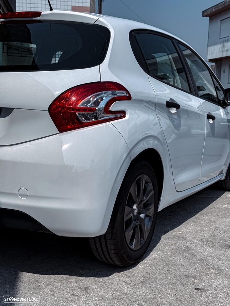 Peugeot 208  VAN - 6