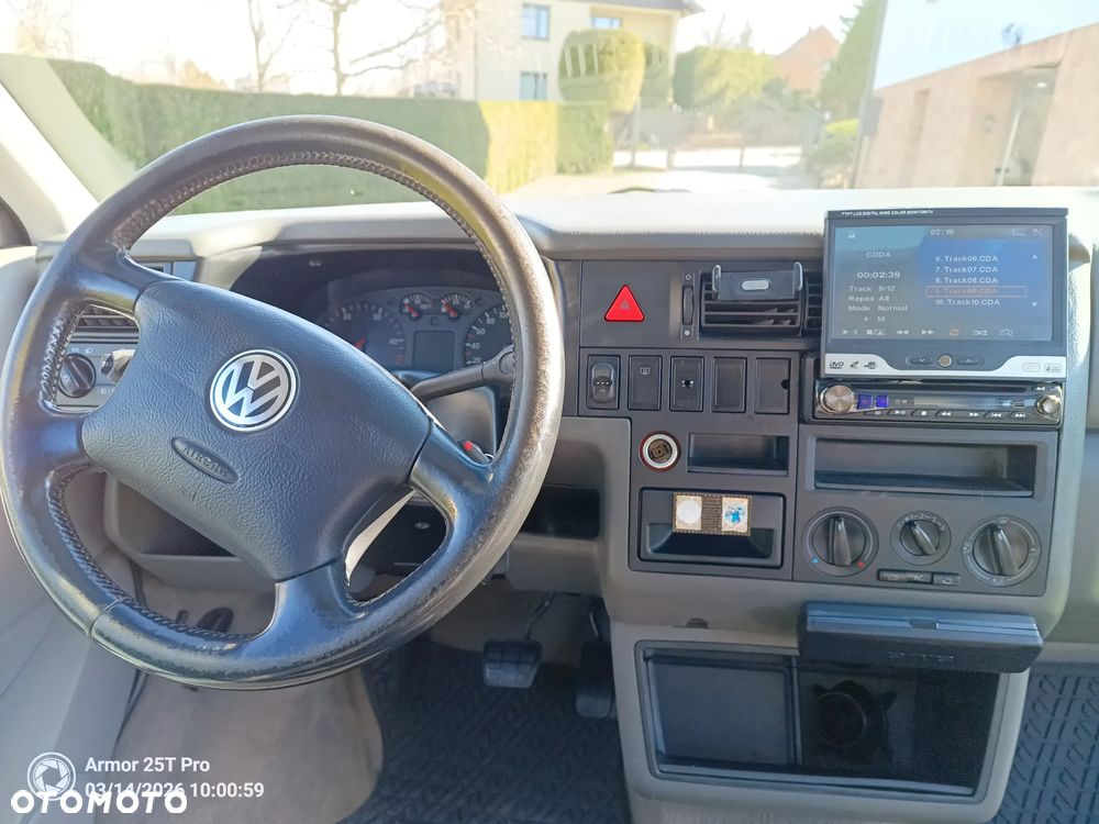 Volkswagen Transporter - 26