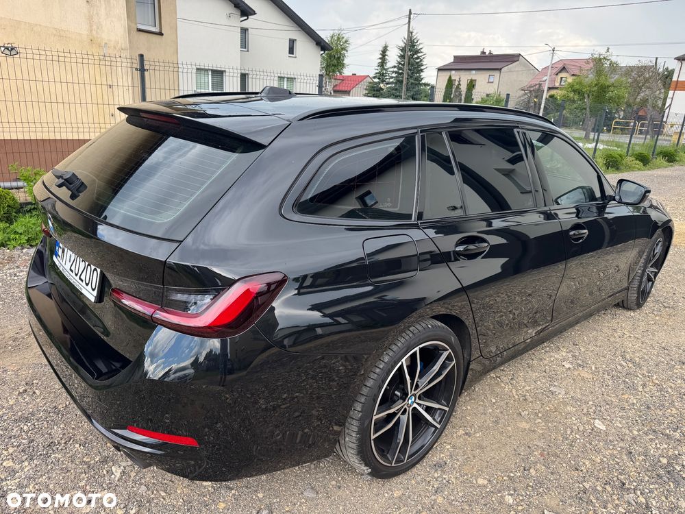BMW Seria 3 - 35