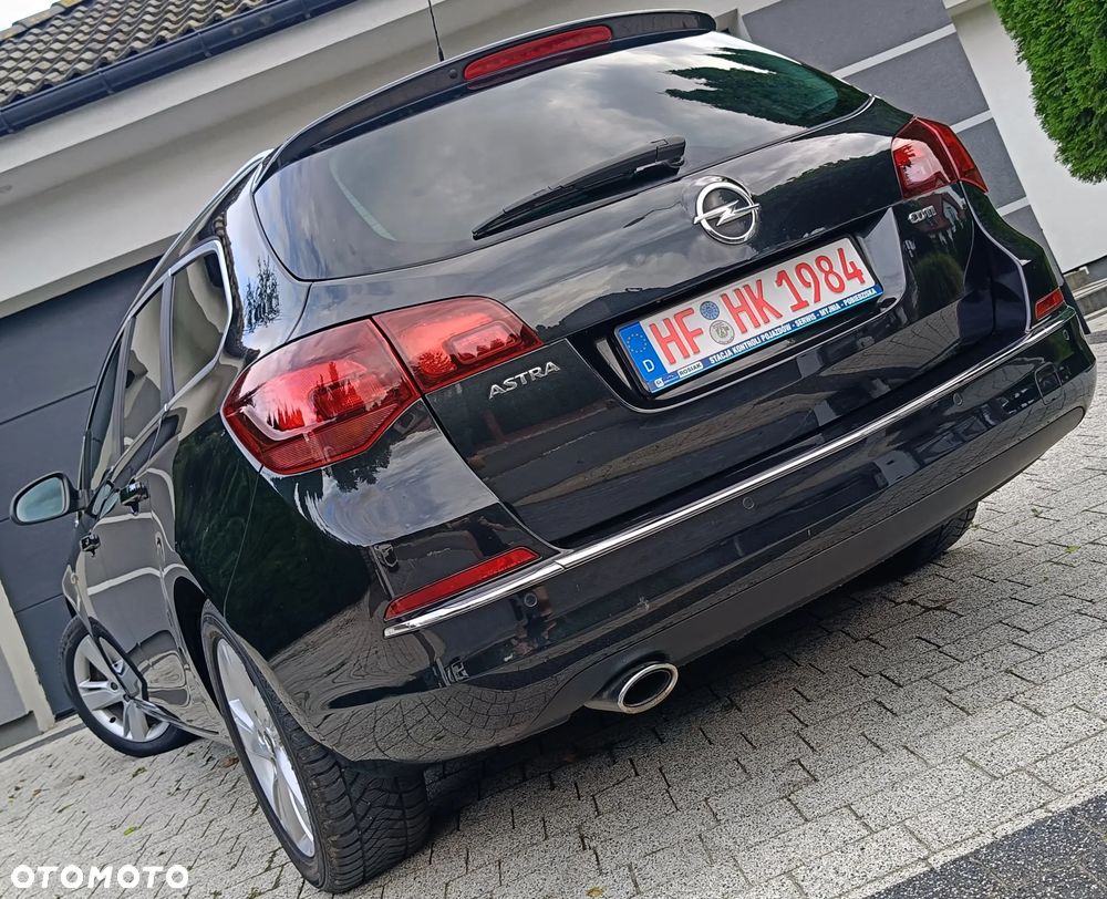 Opel Astra 2.0 CDTI Exklusiv - 7