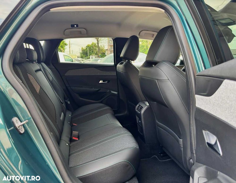 Peugeot 308 1.5L BlueHDI 130 S&S EAT8 Allure - 17