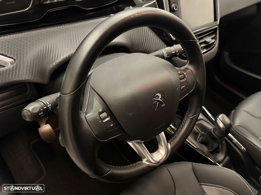Peugeot 2008 1.6 BlueHDi Allure - 15