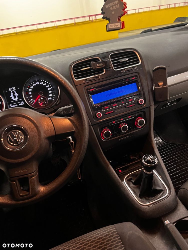 Volkswagen Golf Variant ver-1-6-tdi-comfortline-optimum - 11