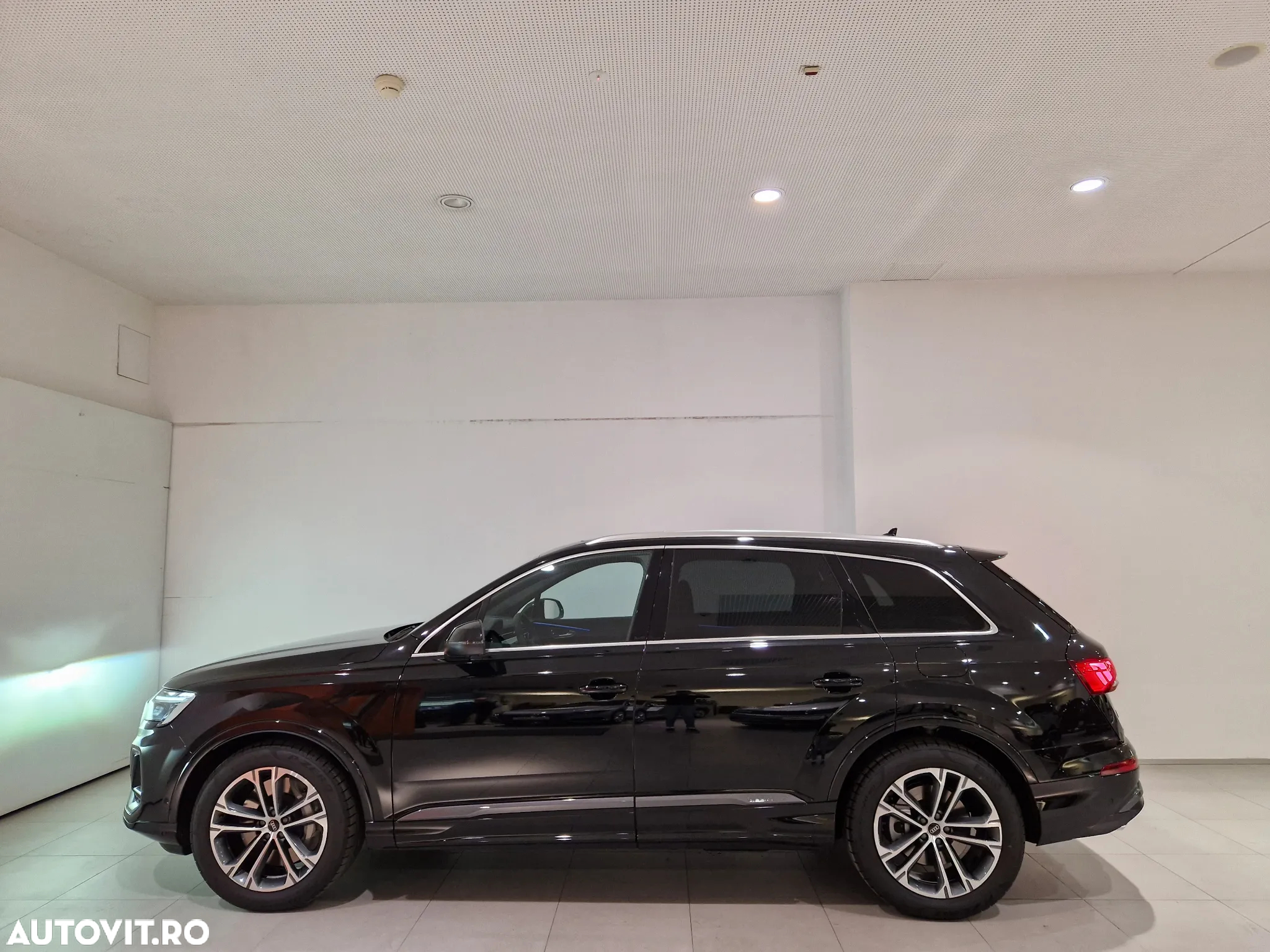 Audi Q7 3.0 55 TFSIe quattro Tiptronic S Line - 2