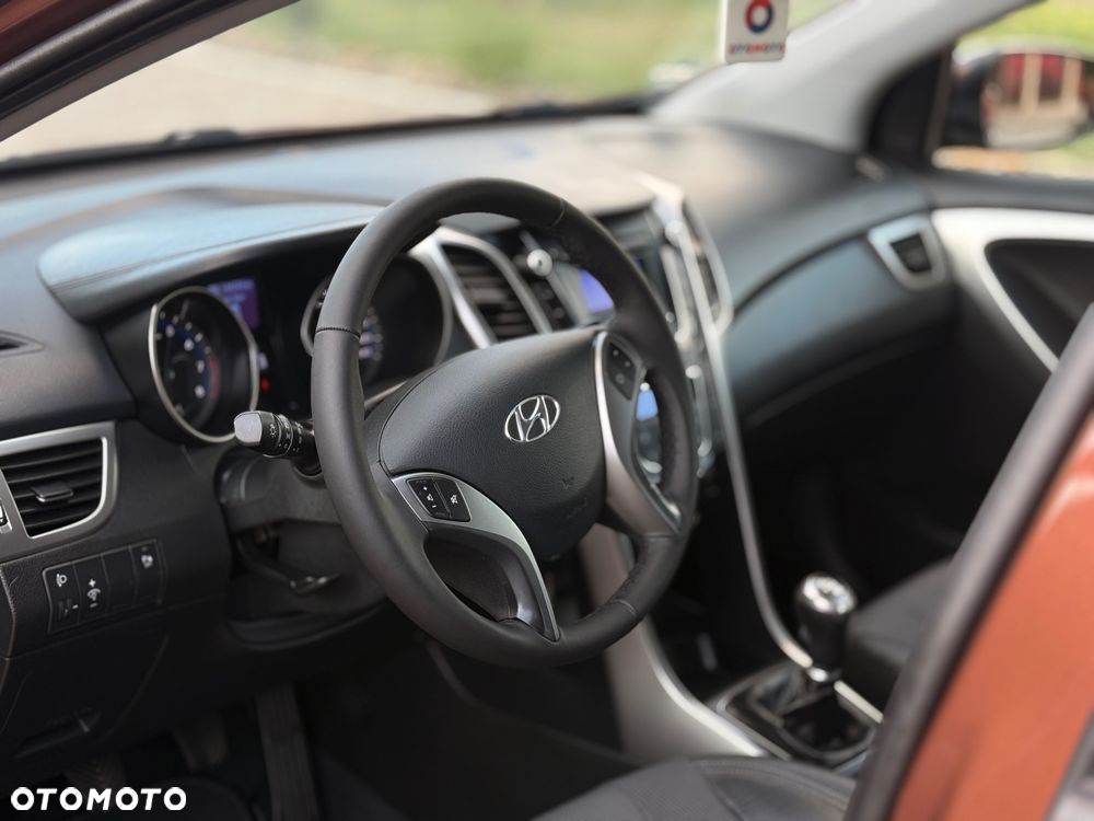 Hyundai i30 1.4 Base - 15
