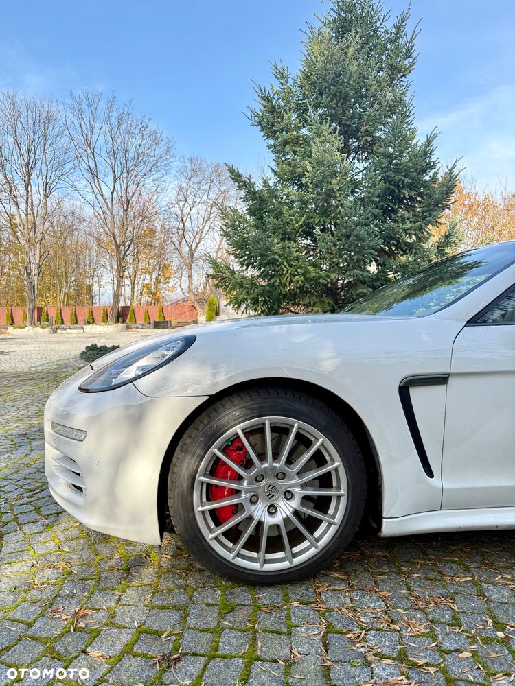 Porsche Panamera Diesel - 15