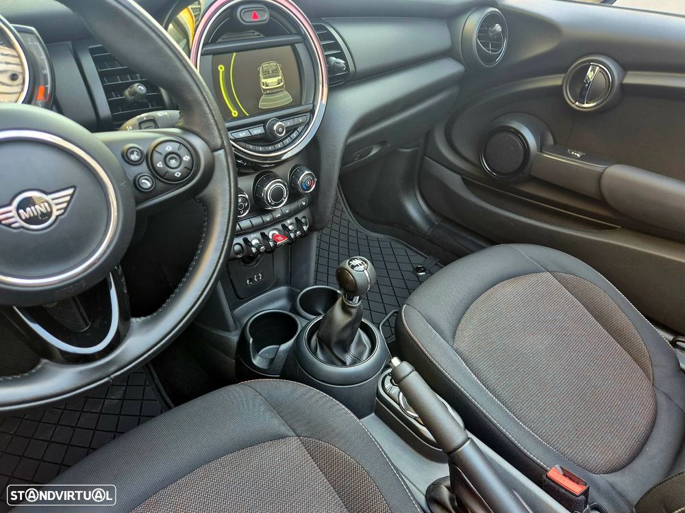 MINI Cabrio One JCW - 34