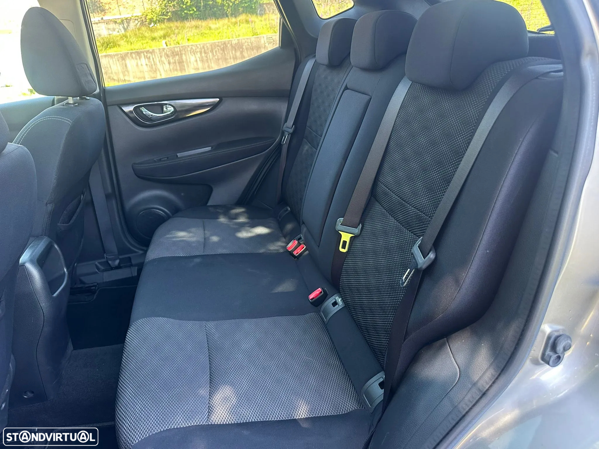 Nissan Qashqai 1.5 dCi N-Connecta - 8