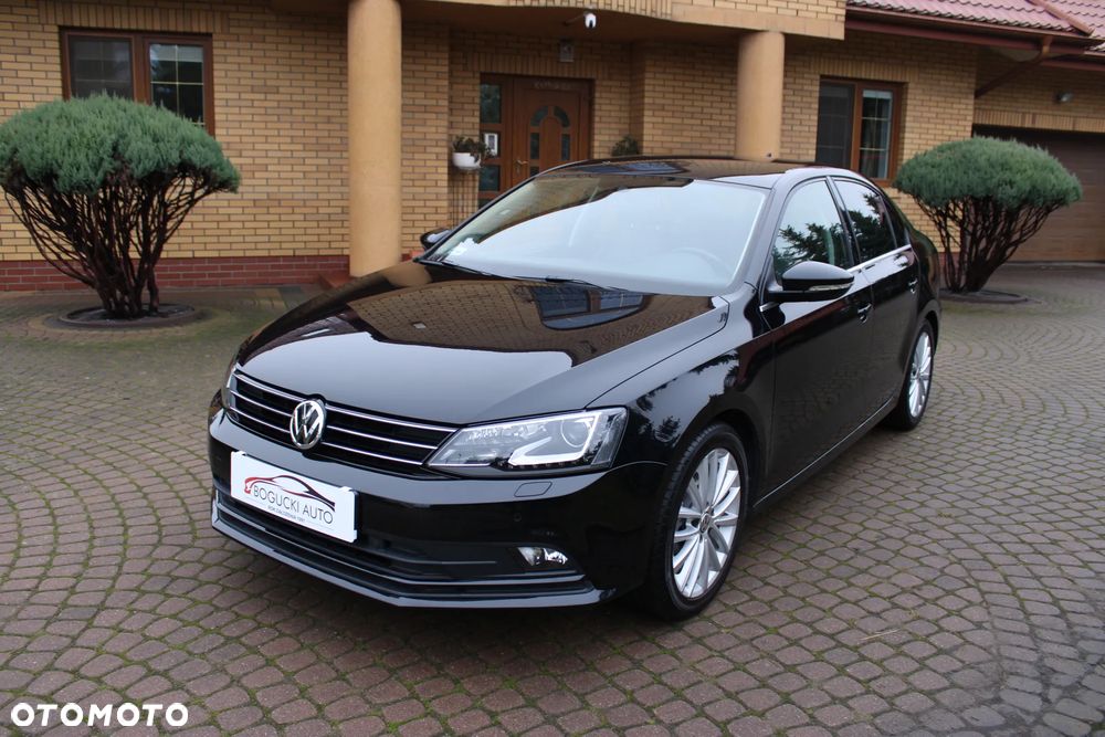 Volkswagen Jetta 1.4 TSI BMT Highline - 2