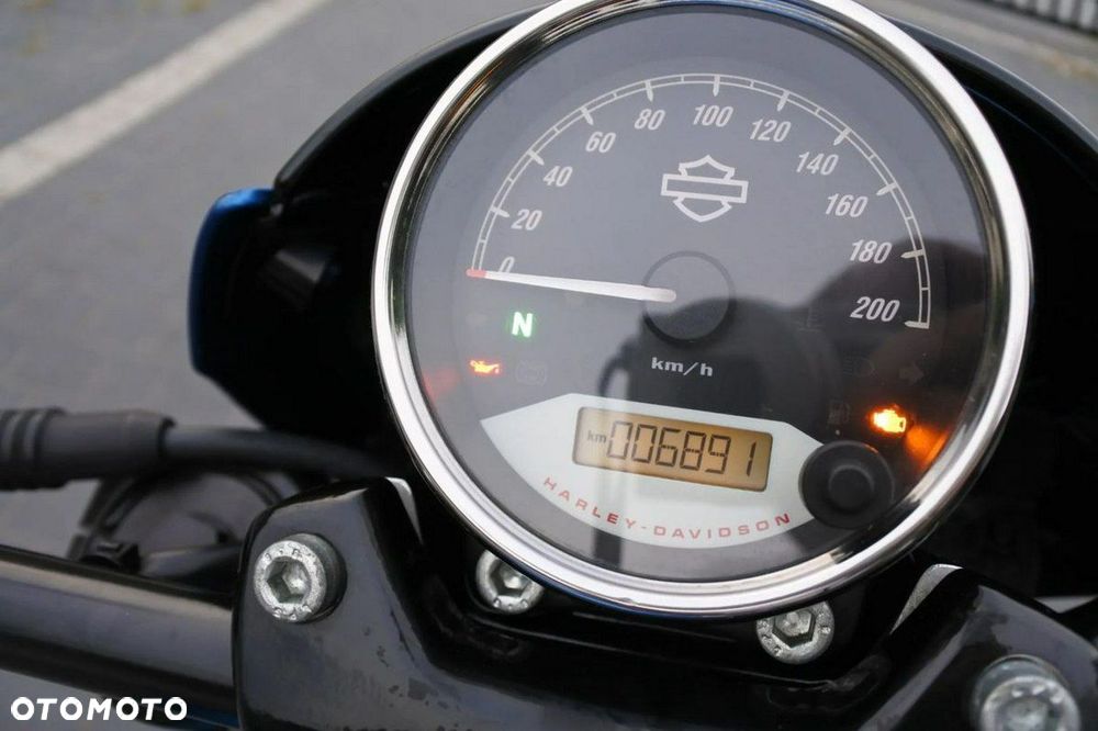 Harley-Davidson Street Rod XG 750A - 10