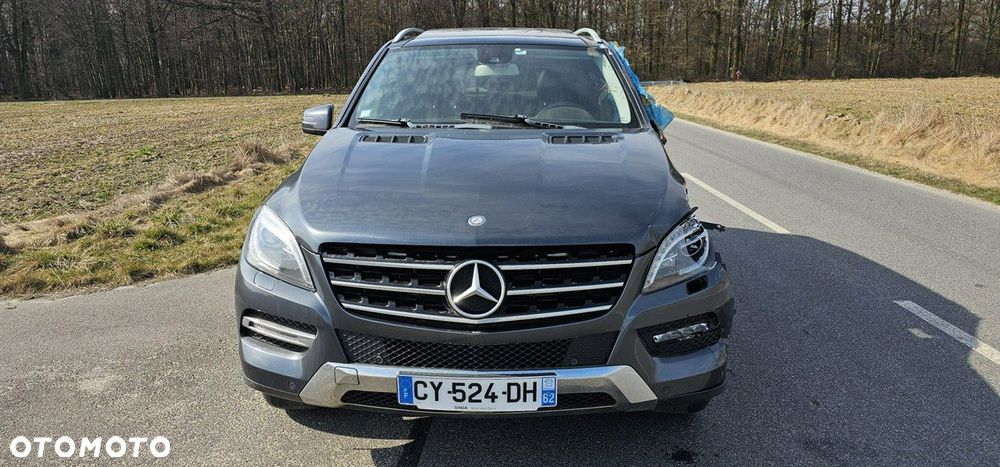 Mercedes-Benz ML - 9