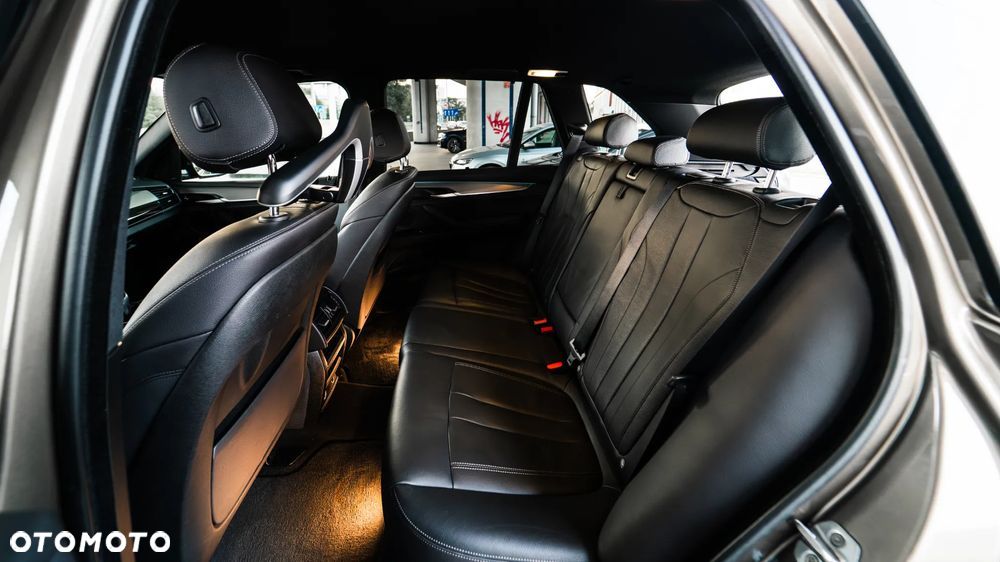 BMW X5 xDrive25d - 18