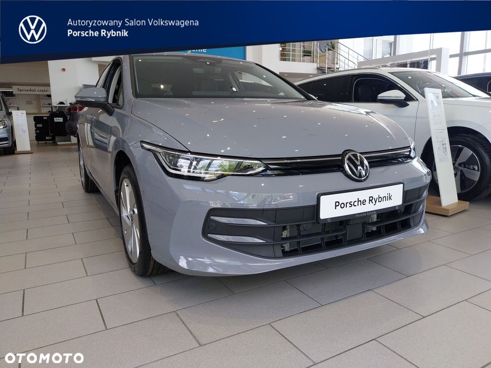 Volkswagen Golf - 2