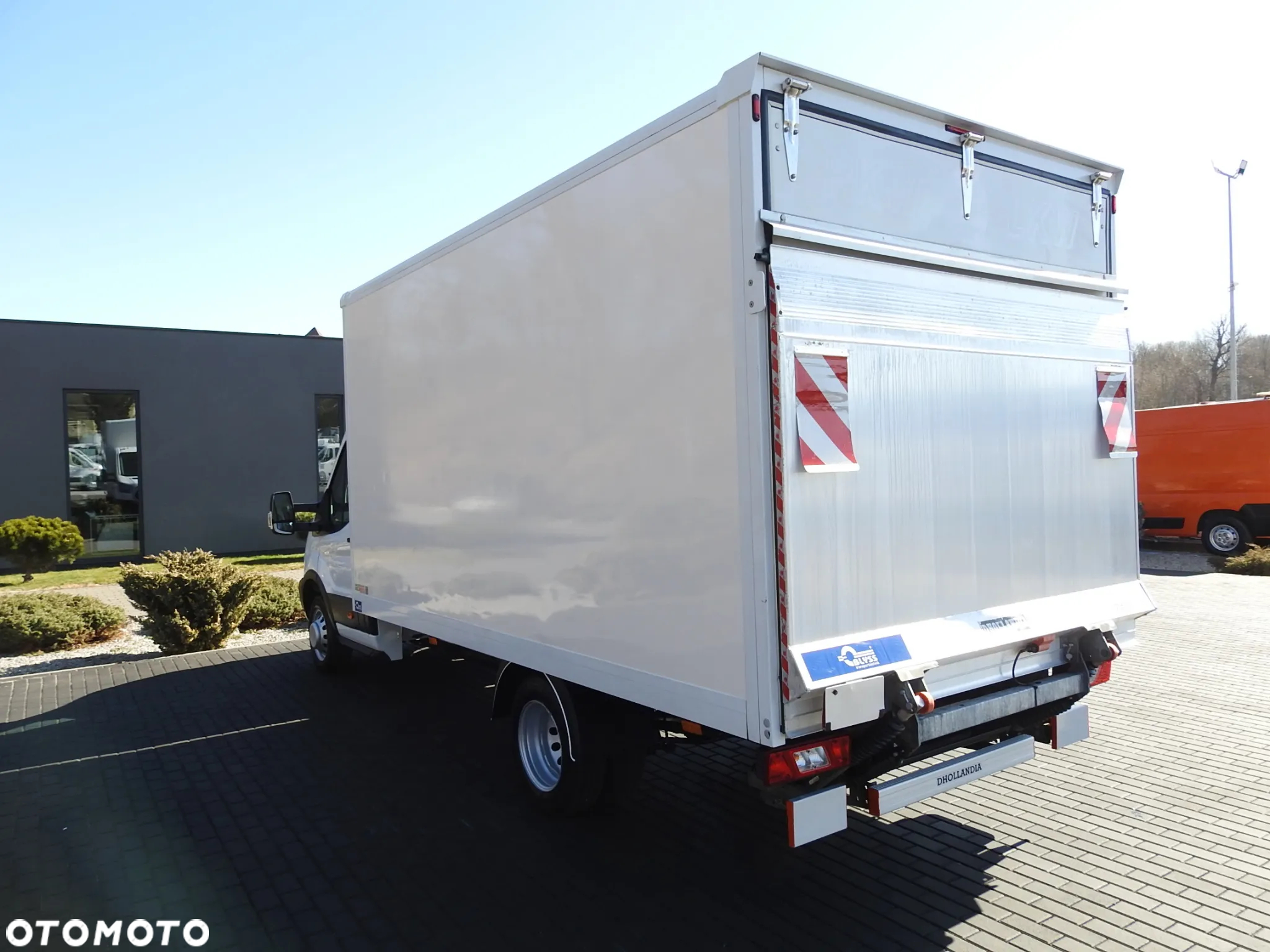 Ford TRANSIT  KONTENER WINDA 8 PALET BLIŹNIACZE KOŁA KLIMATYZACJA 130KM [ K55700 ] - 10