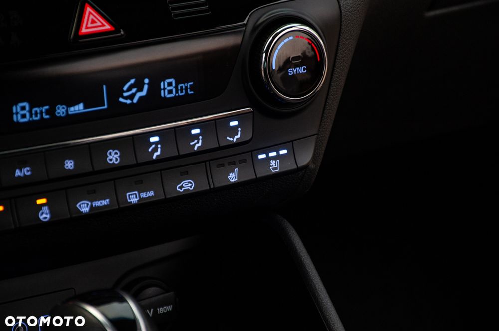 Hyundai Tucson 1.6 Turbo 4WD DCT Premium - 34